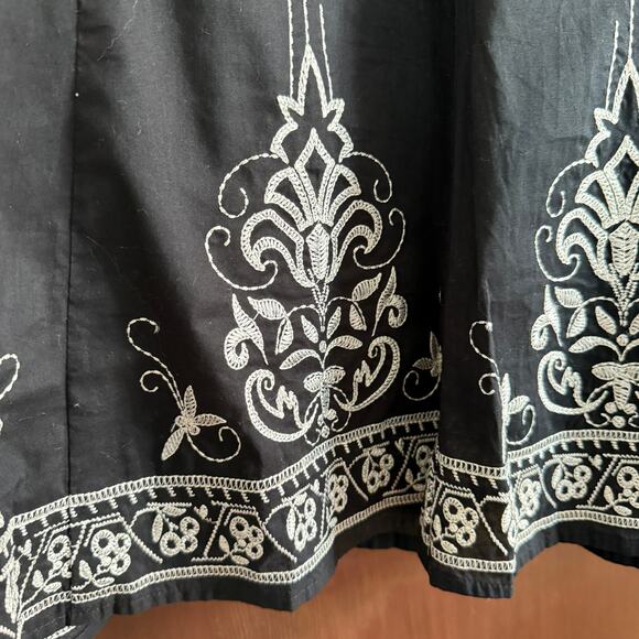 BOB MACKIE Studio | Black Cotton Embroidered Flare Midi Skirt | Size 16 BNWT - Picture 5 of 6
